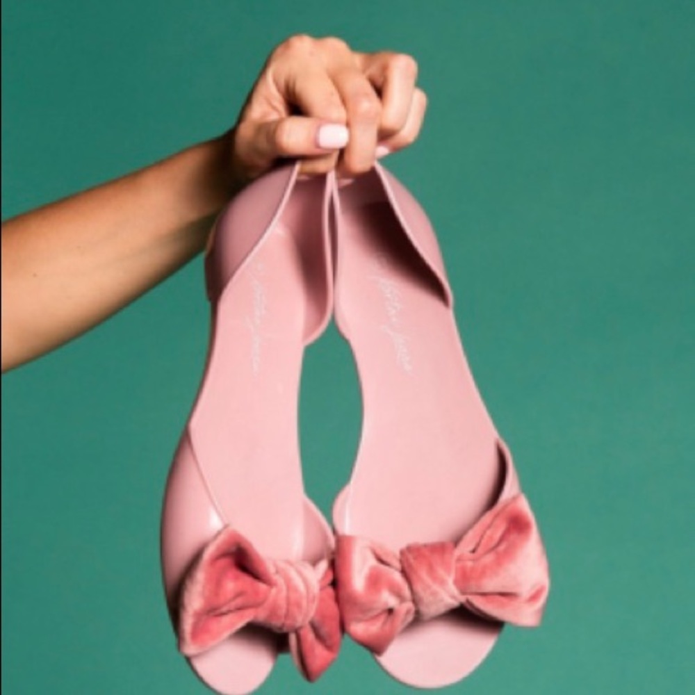 Pink Jelly Open Toe Flats w/ Velvet Bow